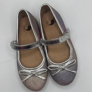 Girls' Silver Shimmer Mary Jane Shoes Size 10 Toddler